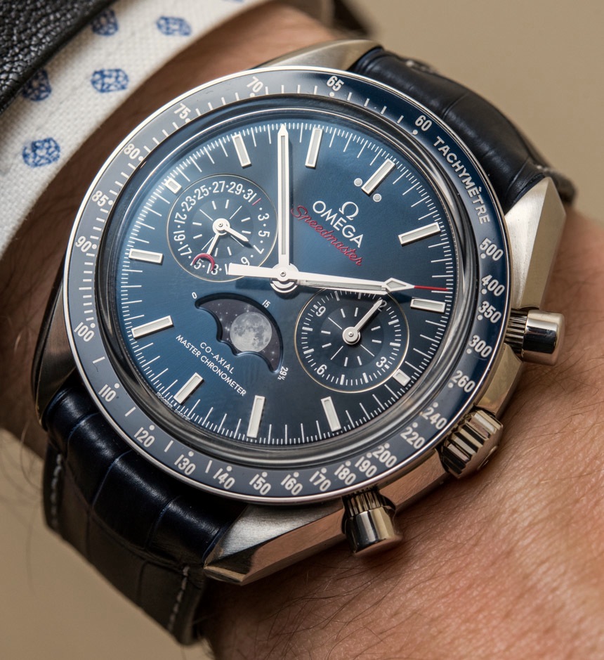 omega speedmaster moonphase master chronometer